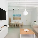 Nireas Mykonos Downtown